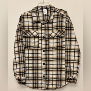 No Boundaries Oversized Black, Tan, & White Plaid Shirt Jacket EUC XL    (15-17)